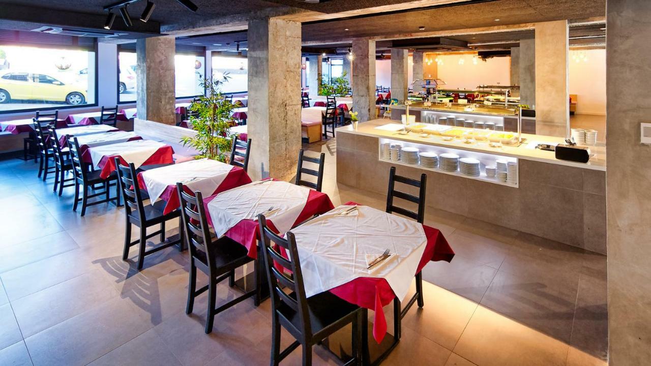 Ura Jardin Del Atlantico Apartment Плая дел Инглес Екстериор снимка